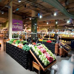 Ad Amsterdam un supermercato apre il primo grande reparto completamente plastic-free.